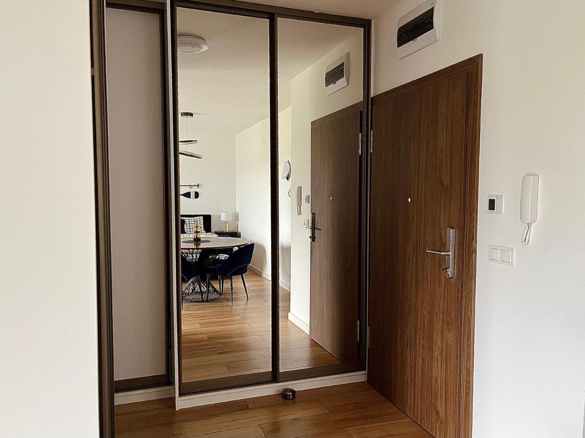 Apartament MyRoom Pod Żaglami Zegrze Poludniowe Eksteriør billede